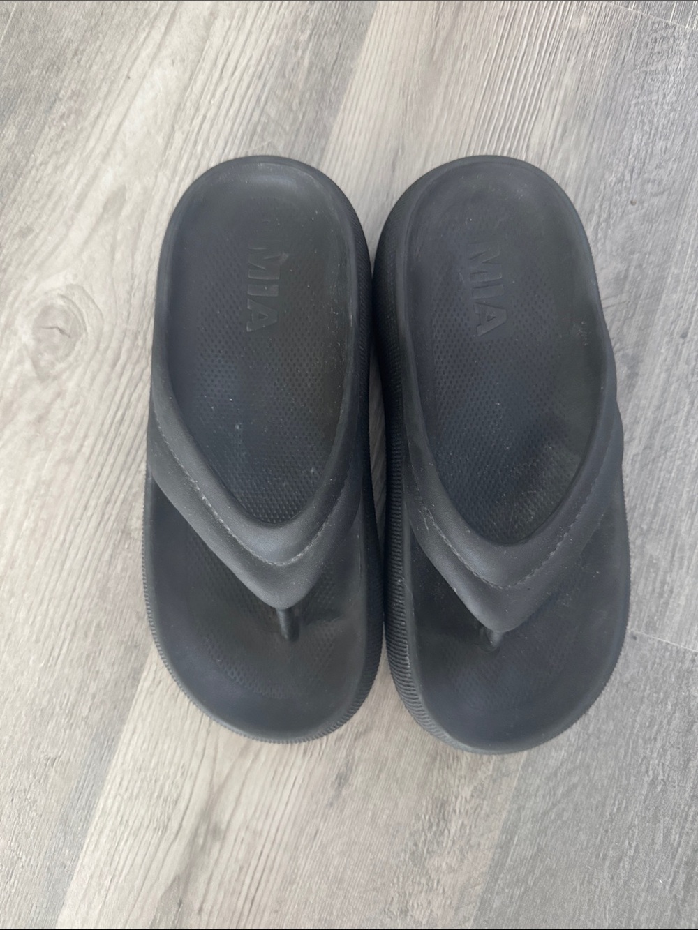 MIA SIZE 6 - Platform Black Minimal Slide Sandals/Flip Flops - Waterproof